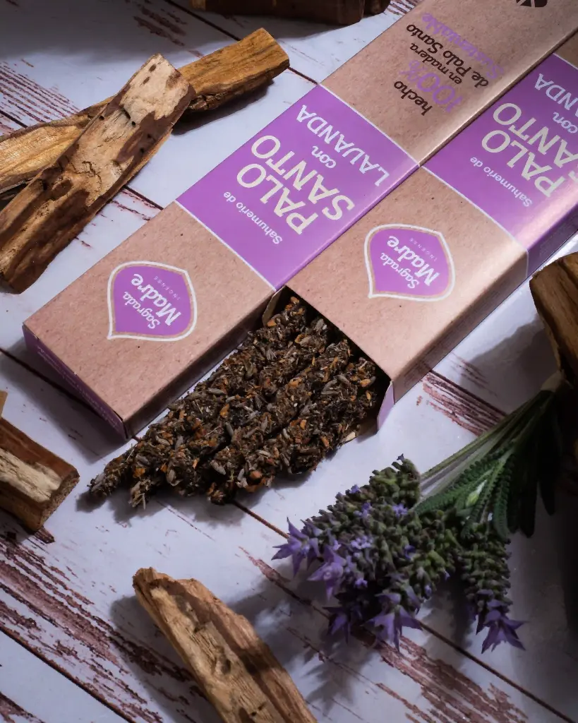 palo santo con lavanda.webp