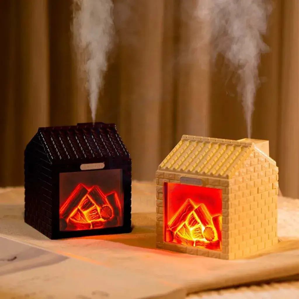 Humidificador USB Casa con fogata 2_resultado.webp