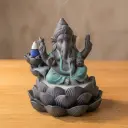 Cascada de humo Cerámica Ganesha sobre loto 10,5cm
