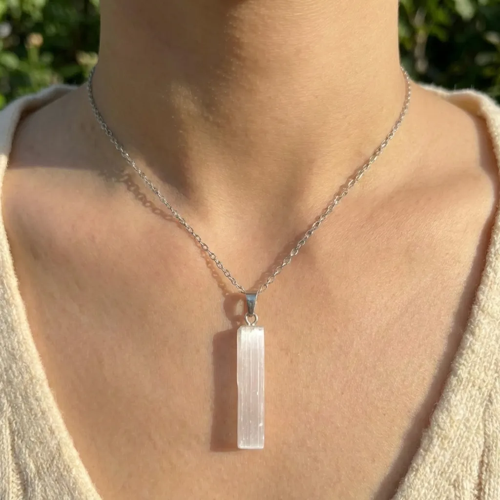 Dije en Bruto Selenita 