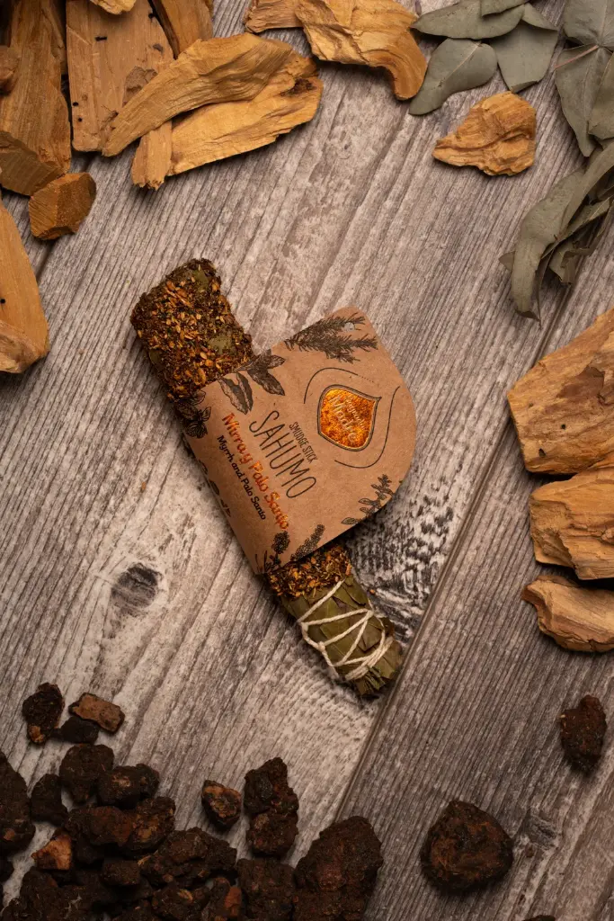 Sahumo  Mirra y Palo Santo S.M.