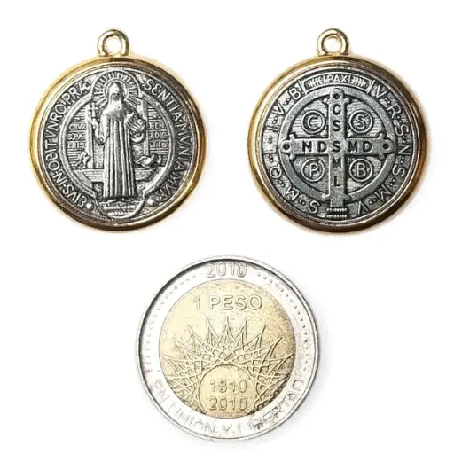 PROMO X50 - Dije Protección San Benito Borde Dorado (Mediano 2cm)