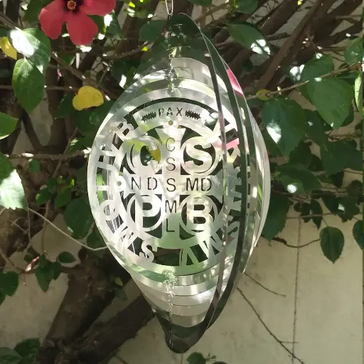 LIQUIDACIÓN 2DA - WindSpinner 20cm - Medalla San Benito (Acero Inox.)
